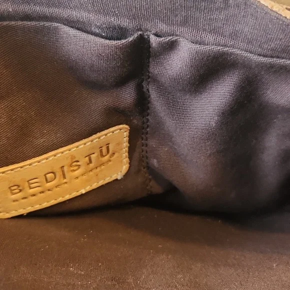 Bed Stu Leather Crossbody/Backpack Bag - Picture 4 of 12